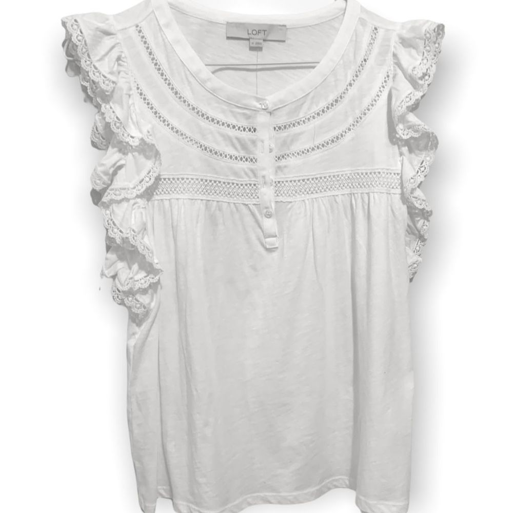 LOFT White Ruffled Sleeveless Top Crotched Detailing M (A-003)